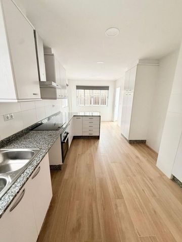 4 room luxury Detached House for rent in Rocafort, Valencia - Photo 5