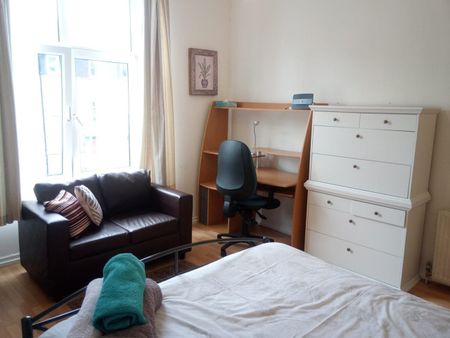Room in a Shared Flat, Ffl, AB24 - Photo 2
