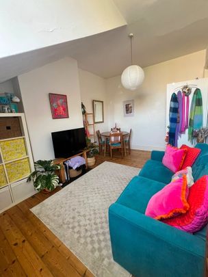 1 Bed Flat, Terrapin Road, SW17 - Photo 1