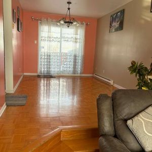 Maison de ville à louer à Rivière-des-Prairies - Photo 2