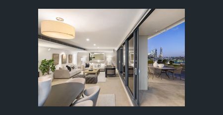 Breathtakingly expansive penthouse apartment with intimate harbour views - Photo 5