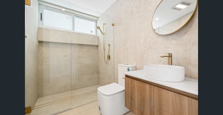 Brand new family home - Photo 5