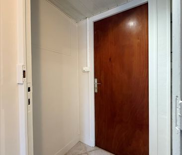 Location Appartement 1 pièce 25m² - Photo 4