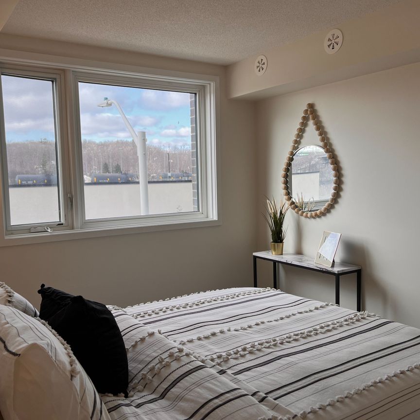 For Lease - 1135 Cooke Boulevard Unit# 102, Burlington, Ontario - Photo 1