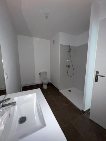 location Appartement T2 DE 42.57m² À LE PETIT QUEVILLY - Photo 4