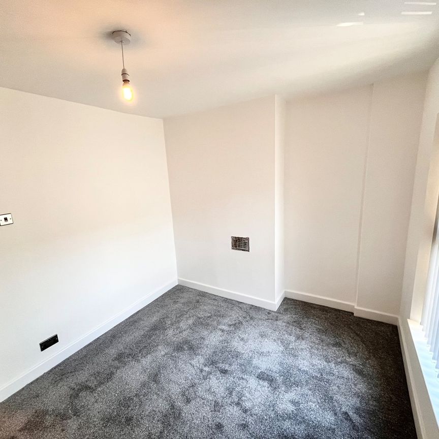 2 Bed Terraced House, Cambria Street, L6 - Photo 1
