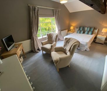 Blakeshall - Photo 2