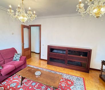 Piso de alquiler en Calle Pablo Picasso, Pumarín - Photo 1