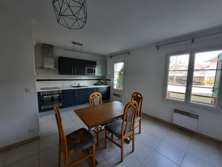 Location Appartement 2 pièces 43m² VALLEIRY 74520 - Photo 4