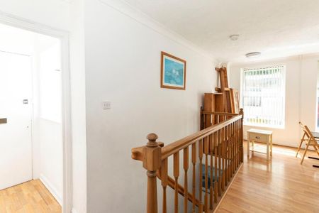 2 bedroom maisonette to rent - Photo 3