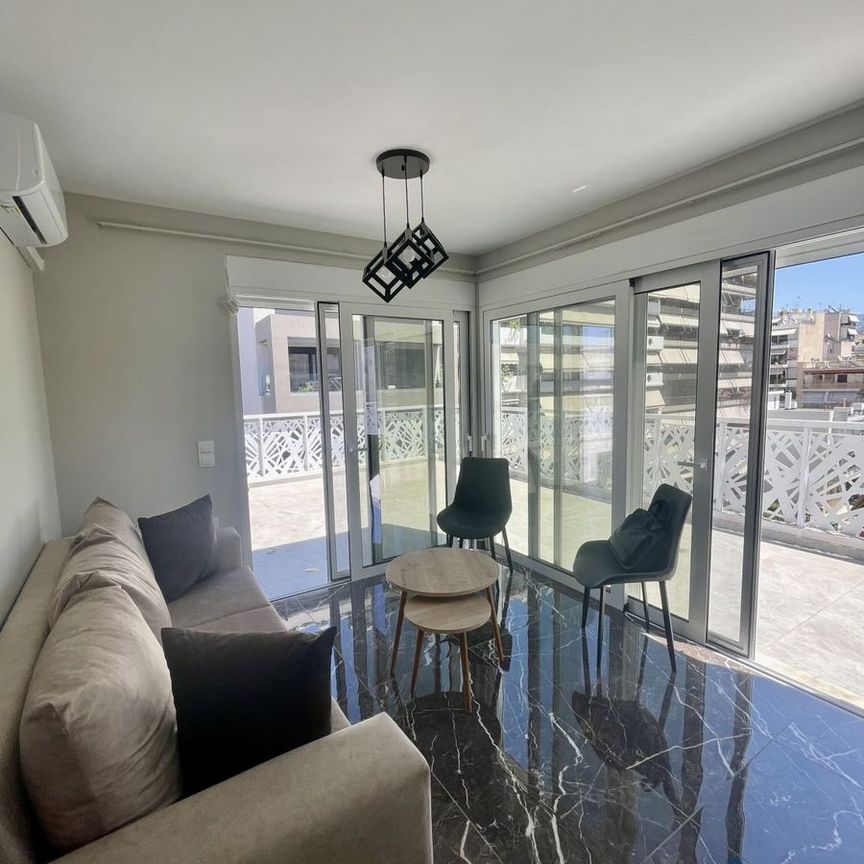 Μεζονέτα για ενοικίαση - Πετράλωνα - Photo 1