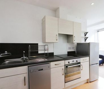 1 bedroom apartment to rent - Photo 6