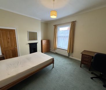 Second Avenue, Heworth - P10406 - Photo 4