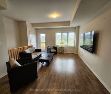 For Lease - 229 Danzatore Path, Oshawa, Ontario - Photo 6