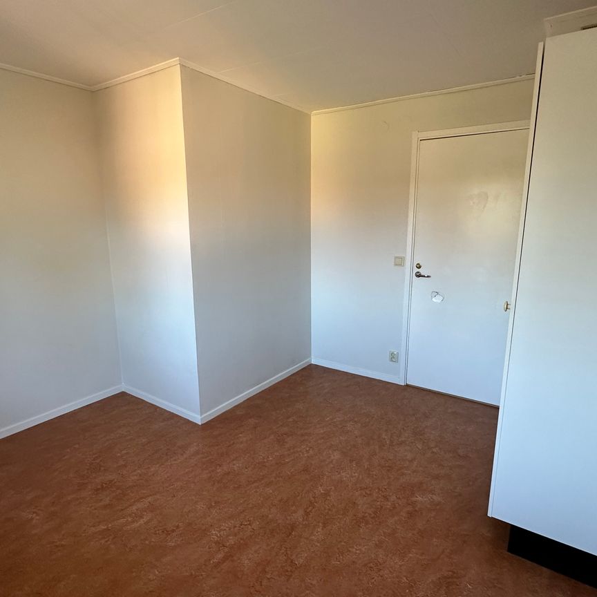 Stybbvägen, Kumla - Foto 1