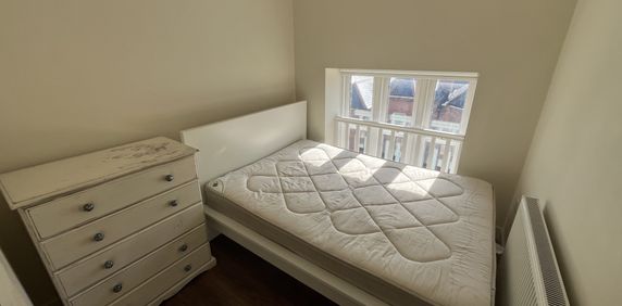 Apartment to rent in Old Christchurch Road, Bournemouth, BH1 - Photo 2