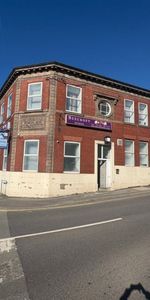 1 bed House Share - To Let - Photo 3