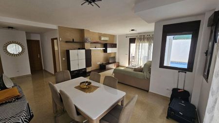 Luxury 5 room Detached House for rent in Benidorm, Valencia - Photo 5