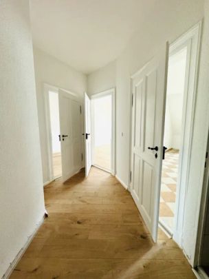 1 Bezug nach Renovierung +++ TOP+++ attraktive 3 Raum Wohnung in Dölitz Dösen / WG geeignet - Foto 1