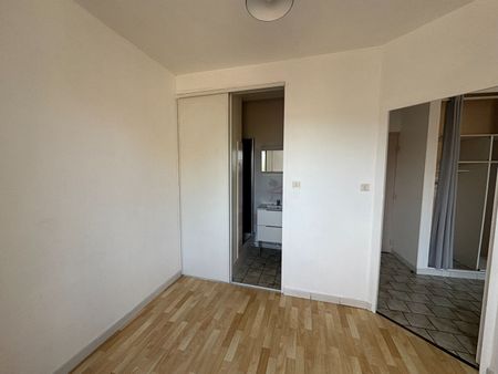 Location appartement 2 pièces, 28.00m², Cordes-sur-Ciel - Photo 4