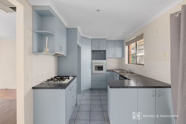 COMFORTABLE FAMILY HOME WITH SHED AND SWIM SPA - Photo 1