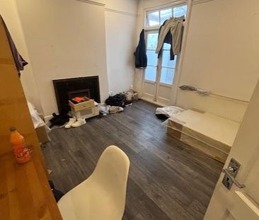 3 bedroom detached house to rent - Photo 5