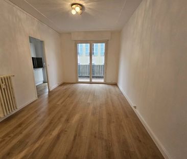 Location Appartement 1 pièce 27m² NICE 06000 - Photo 6