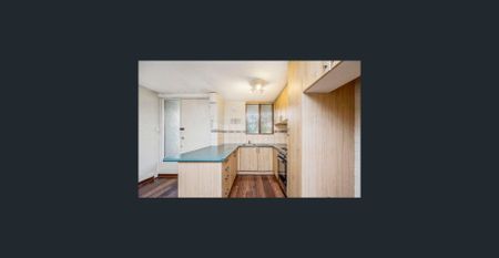A Private Courtyard Retreat In A Convenient Wembley Location - Photo 4