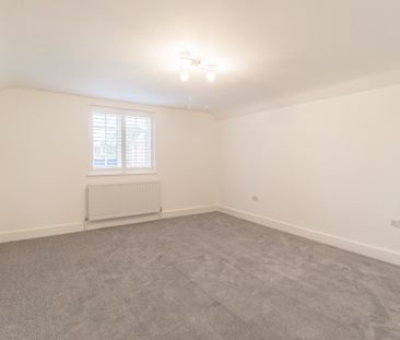 Merton Road, London, SW19 - Photo 6