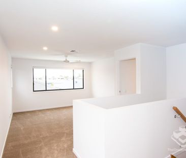 Breaking Lease for Rent - STUNNING TOWNHOME FOR RENT - Photo 1