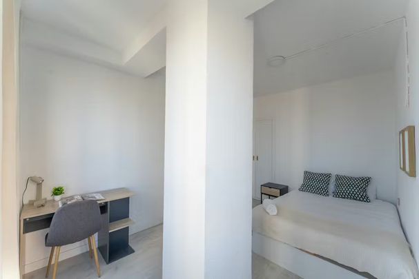 Calle de Orense, Madrid, Community of Madrid 28020 - Photo 1