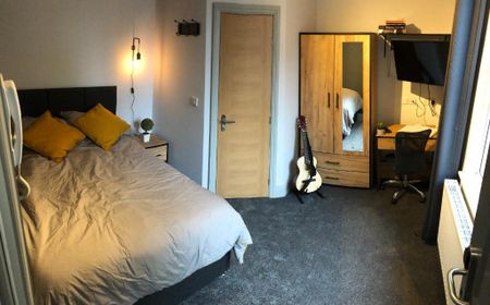 14 bedroom flat to rent - Photo 4