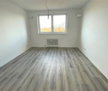 Moderne 3-Zimmer-Etagenwohnung mit Laminat und großem Balkon in Wol... - Photo 4