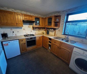 2 bedroom terraced house to rent - Photo 6