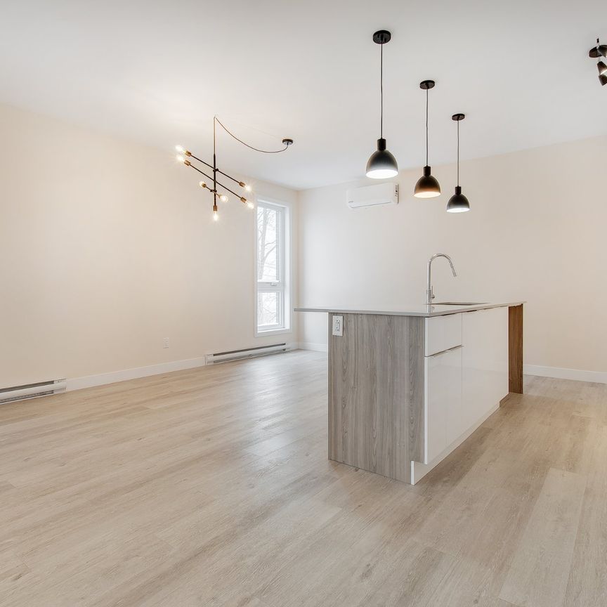 Condo for rent, Mascouche - Photo 1