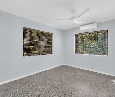 TWO-LEVEL HOME WITH PANORAMIC OCEAN VIEWS - Photo 6