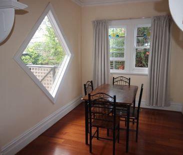 CHARACTER HOME IN GREAT LOCATION - Photo 2