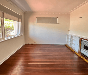 Spacious 3-Bedroom Home - Freshly Painted & Newly Polished Wooden F... - Photo 1