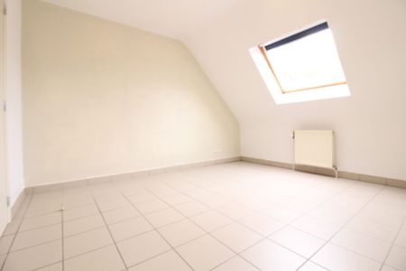 Mooi appartement gelegen op de 1ste verdieping - Photo 2