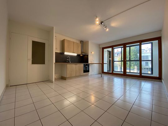 Location Appartement 1 pièce 43m² BESANCON 25000 - Photo 1