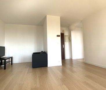 Location Appartement 2 pièces 54m² - Photo 4