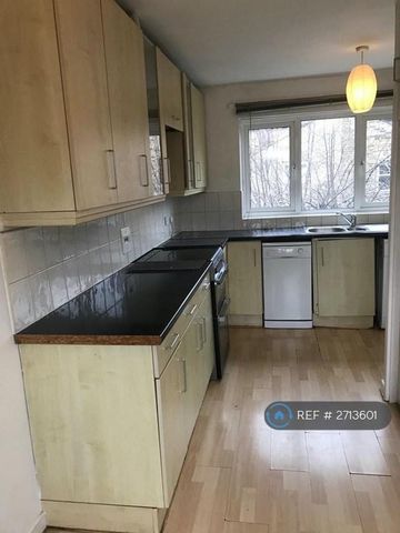 2 bedroom terraced house to rent - Photo 5