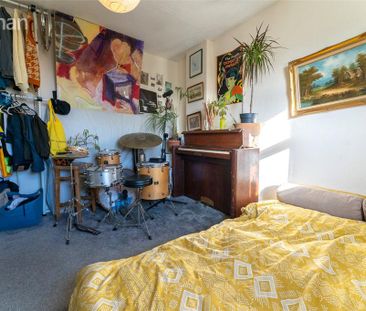 4 bedroom terraced house to rent - Photo 4