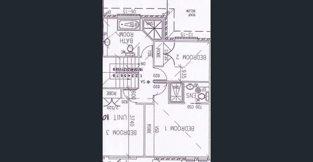 Townhouse in quiet complex (avail 22.12.25) NO CATS OR DOGS - Photo 1