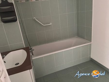 Location Appartement 2 pièces 38m² PERPIGNAN 66000 - Photo 3