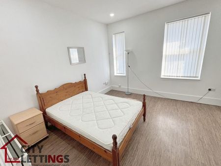 1 bedroom ground floor flat to rent - Photo 2