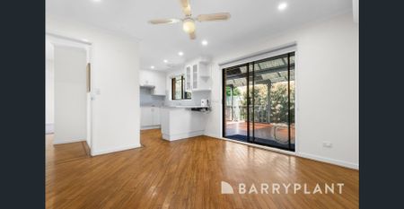 Spacious 3-Bedroom Home with Generous Entertaining and Prime Location - Photo 2