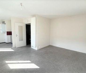 Location Appartement 1 pièce 36m² NANTES 44000 - Photo 2
