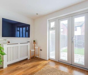 Ffordd Pentre, Barry - Photo 1