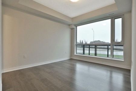 For Lease - 2375 Bronte Road Unit# 101, Oakville, Ontario - Photo 4